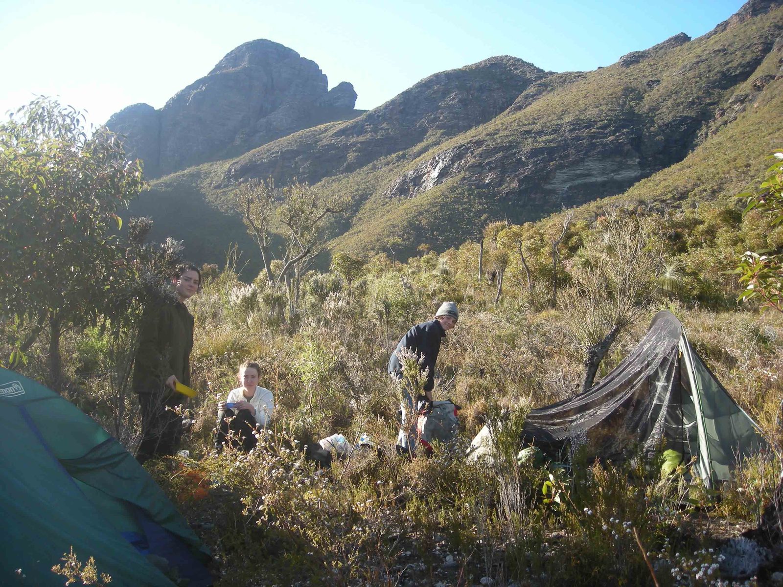 Camp on the northern plain, the Arrows behind.